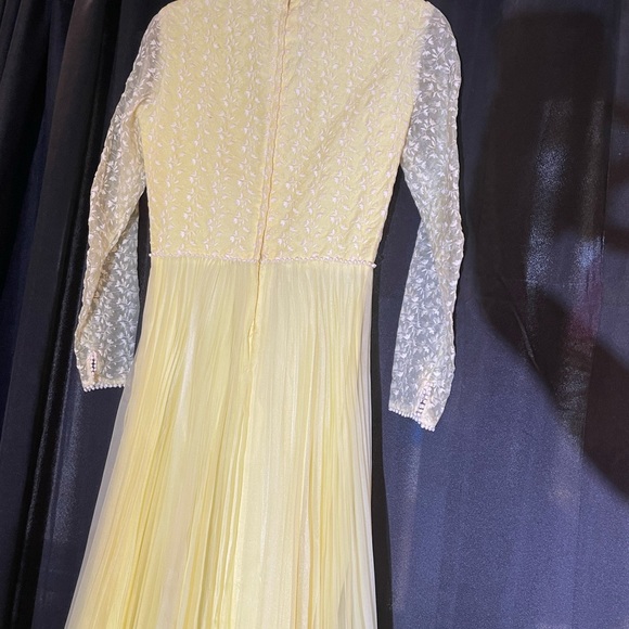 Super Groovy 1970s Prom / Party Dress - Picture 7 of 16